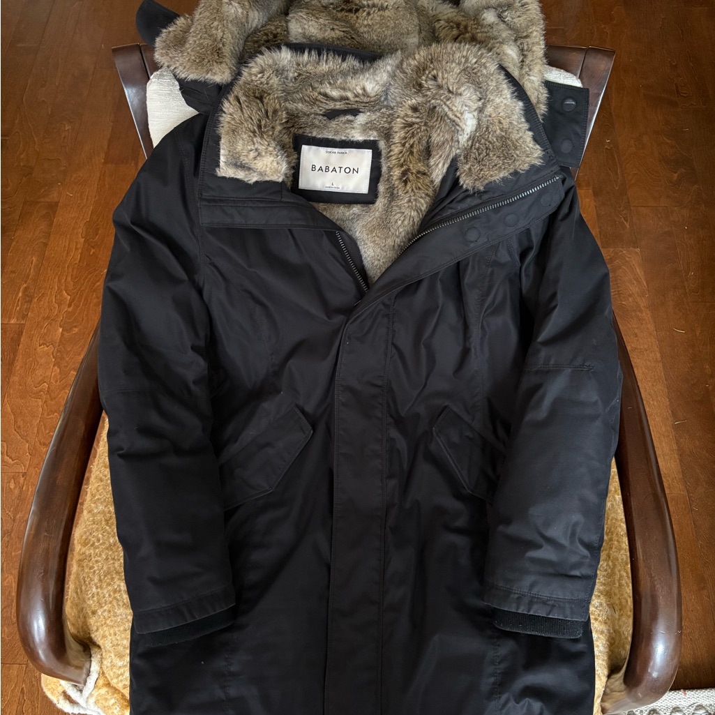 Babaton Black Ski & Snow Jacket With Fur Trim